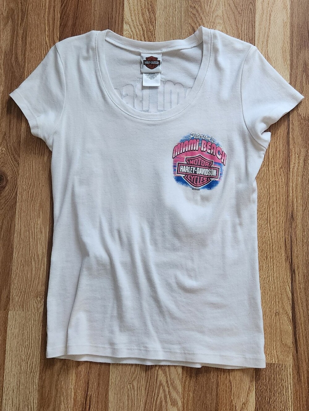 Harley-Davidson White Tee with Pink & Blue Miami Beach Logo